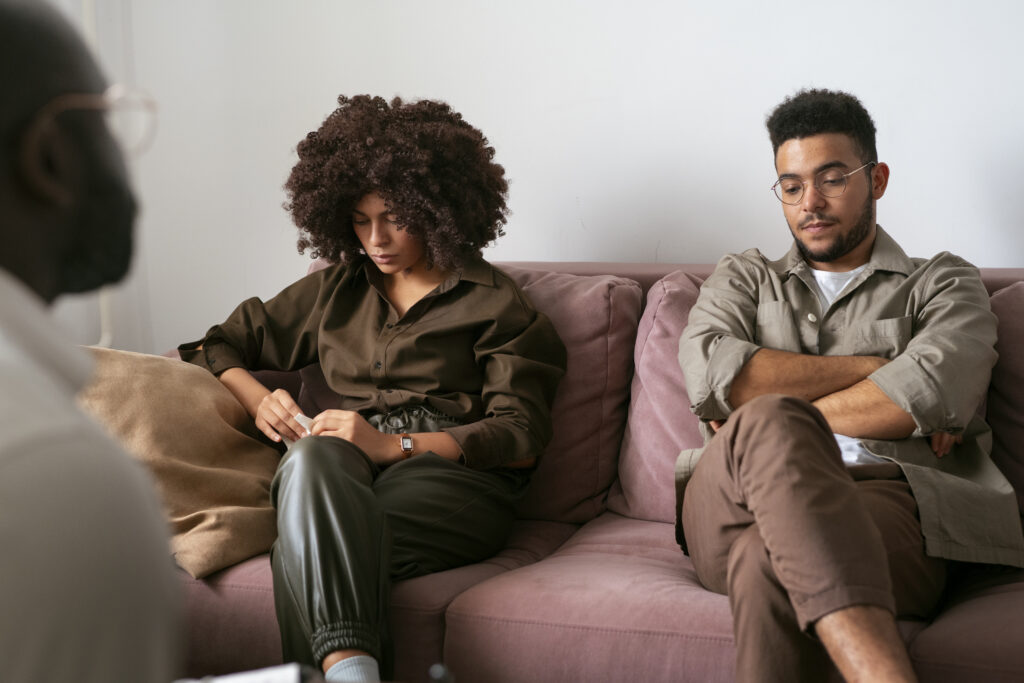 couples therapy - Alt Text