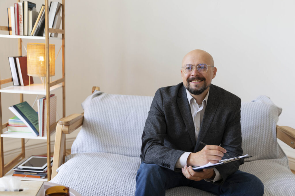 Family Support in Addiction Recovery - Alt Text